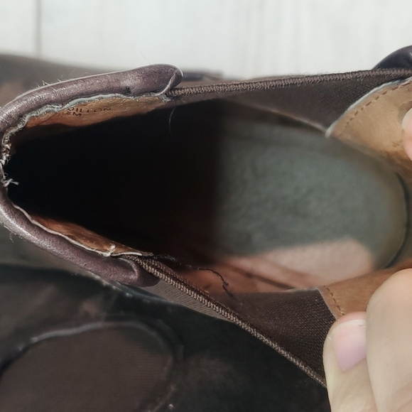 Donald j Pliner Womens Dillon Ankle Wedge Distressed Leather Boots shoes - Picture 10 of 13